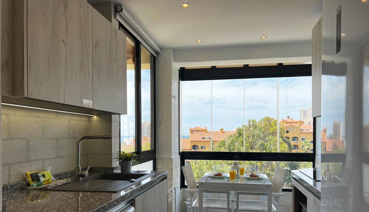 Apartment Aloha Playa Malaga Benalmádena Εξωτερικό φωτογραφία